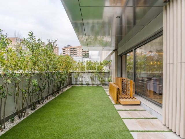 3 camera da letto Appartamento in vendita in Pacífico, Madrid città con piscina garage - 1.270.000 € (Rif: 9506233)