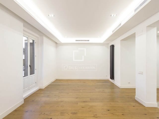 2 quarto Apartamento para arrendar em Madrid cidade - 3 000 € (Ref: 9506234)