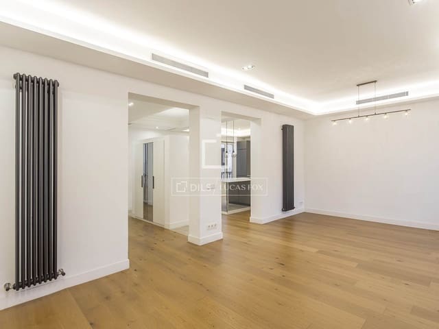 2 quarto Apartamento para arrendar em Madrid cidade - 3 000 € (Ref: 9506234)