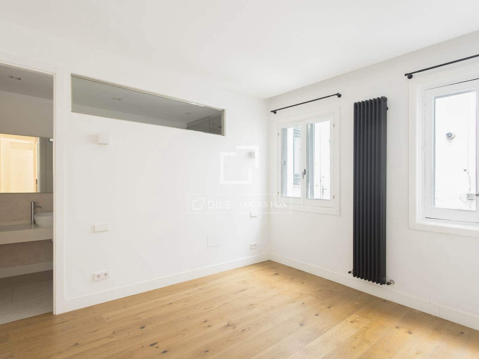 2 quarto Apartamento para arrendar em Madrid cidade - 3 000 € (Ref: 9506234)