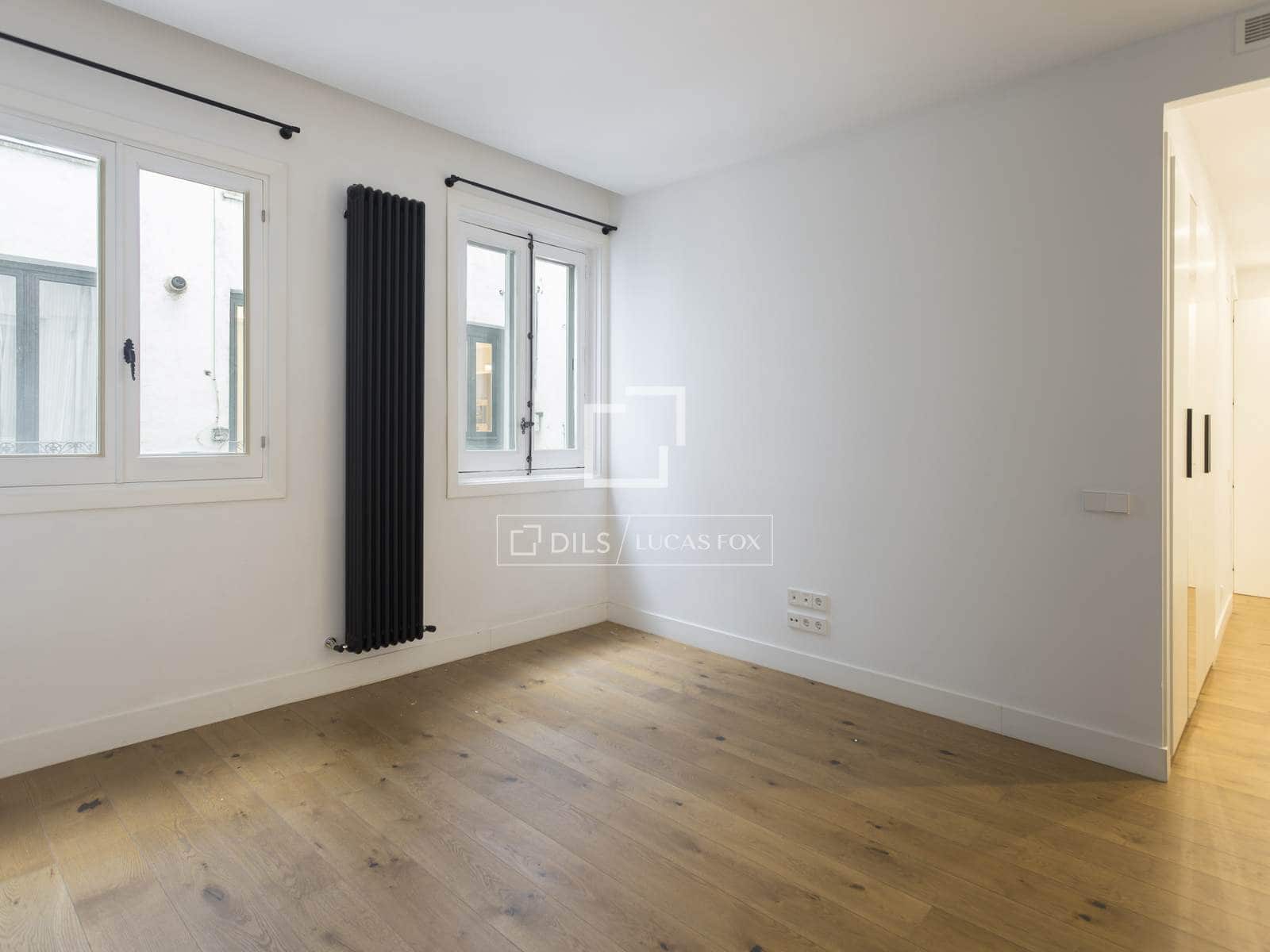 2 quarto Apartamento para arrendar em Madrid cidade - 3 000 € (Ref: 9506234)