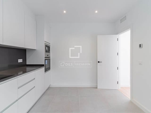 3 Zimmer Apartment zu vermieten in La Malagueta, Málaga Stadt - 3.150 € (Ref: 9506418)