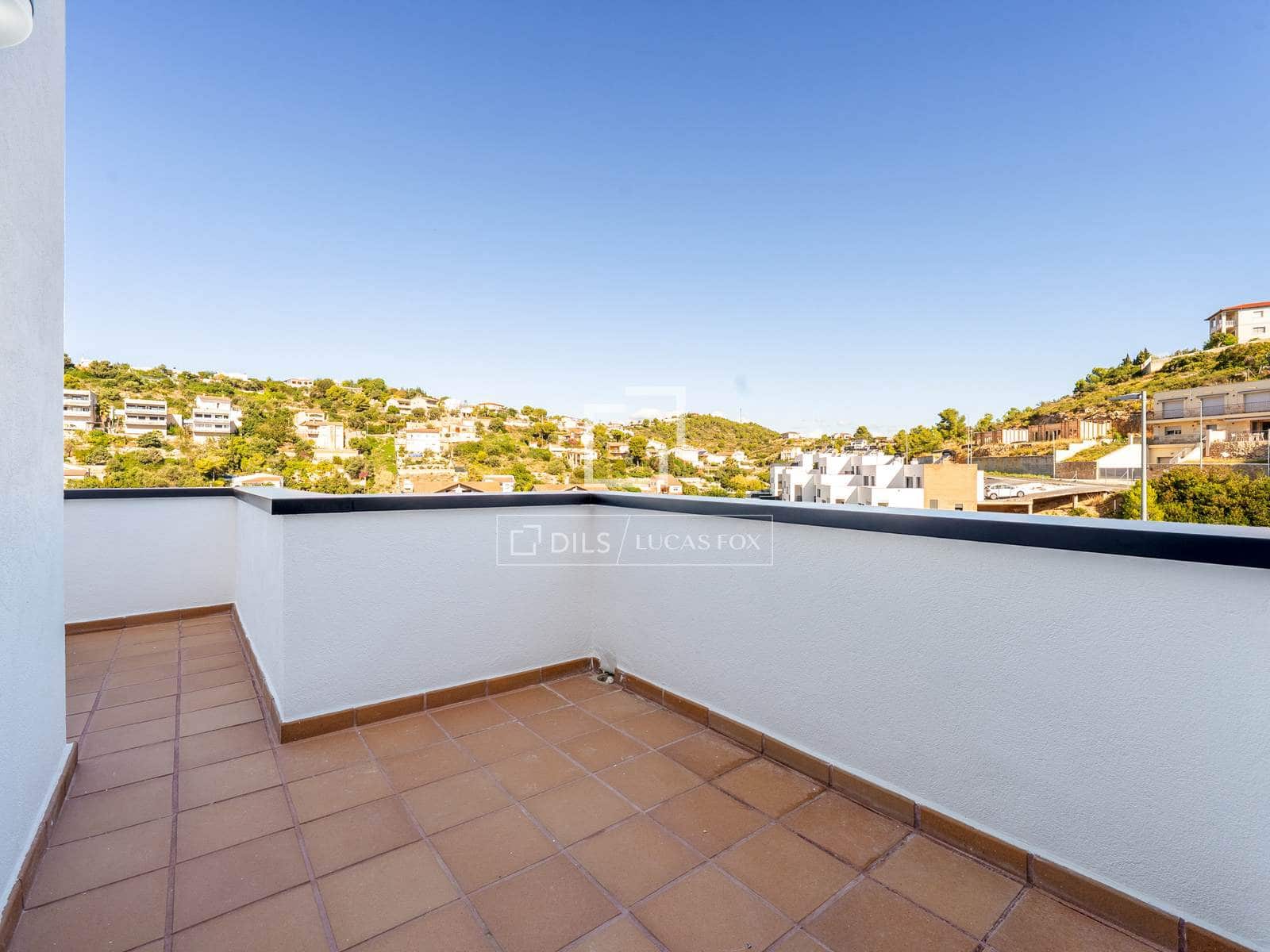 4 bedroom Villa for sale in Calafell with pool garage - € 540,000 (Ref: 9506419)