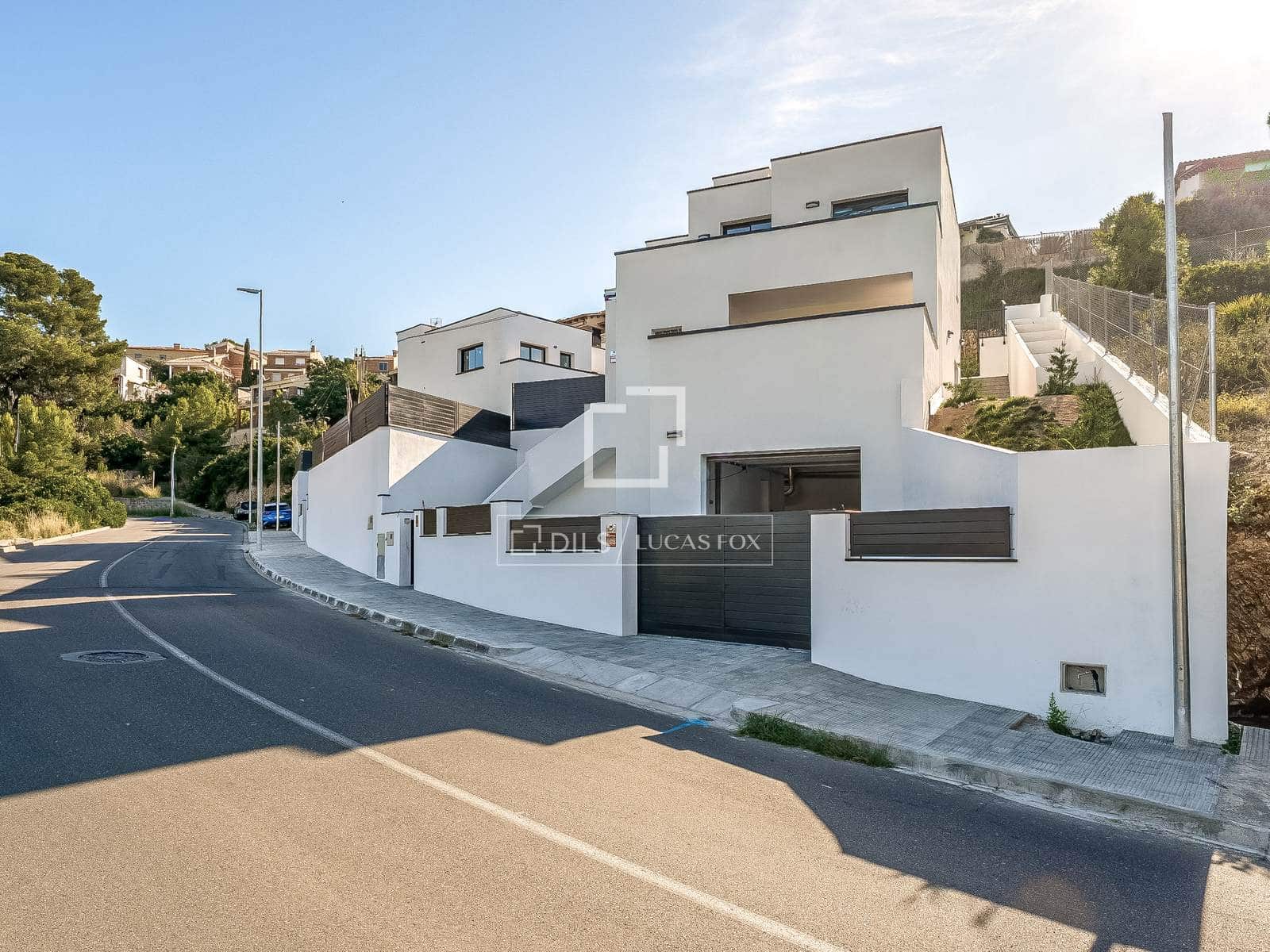 4 bedroom Villa for sale in Calafell with pool garage - € 540,000 (Ref: 9506419)