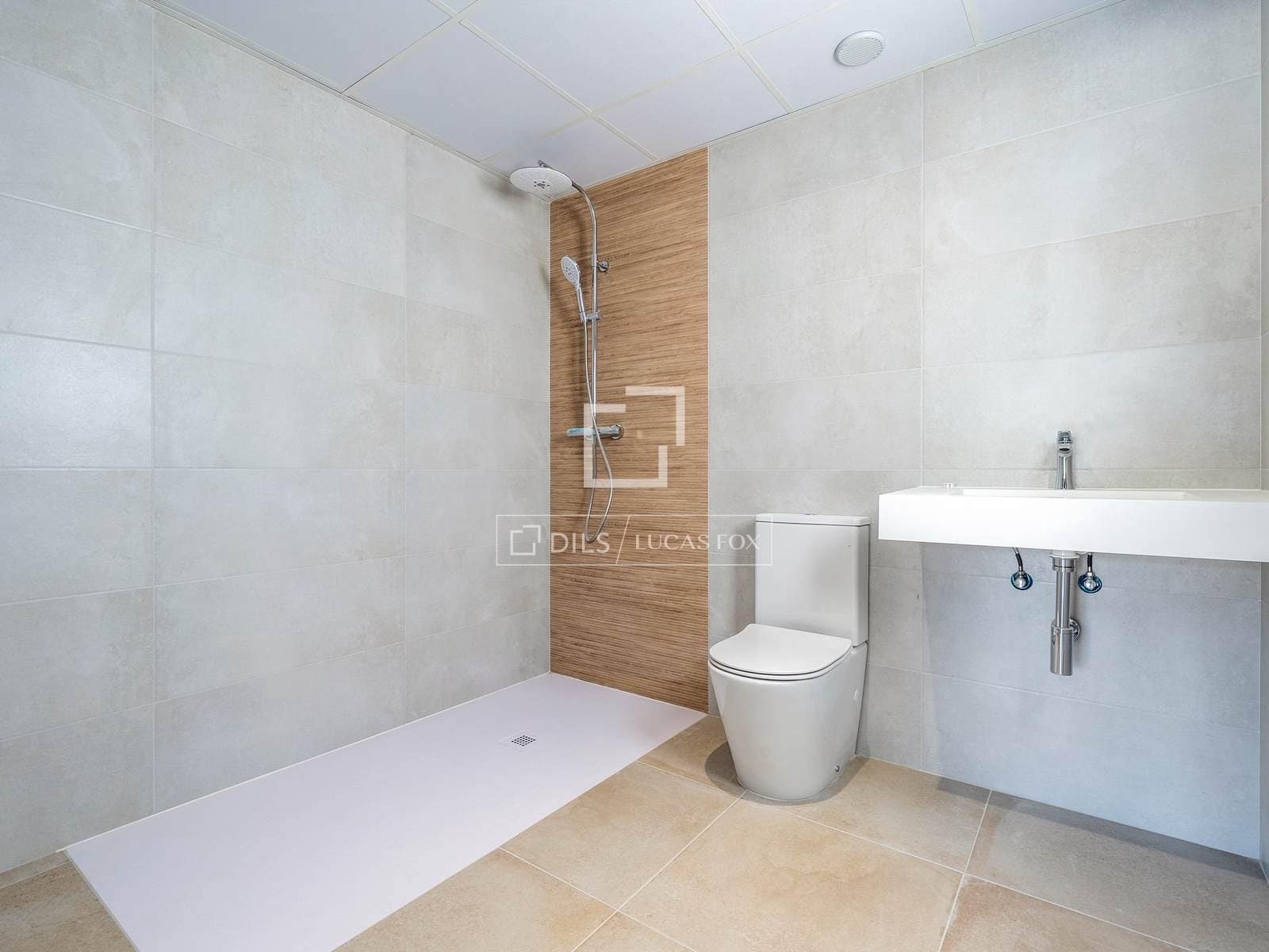 4 bedroom Villa for sale in Calafell with pool garage - € 540,000 (Ref: 9506419)