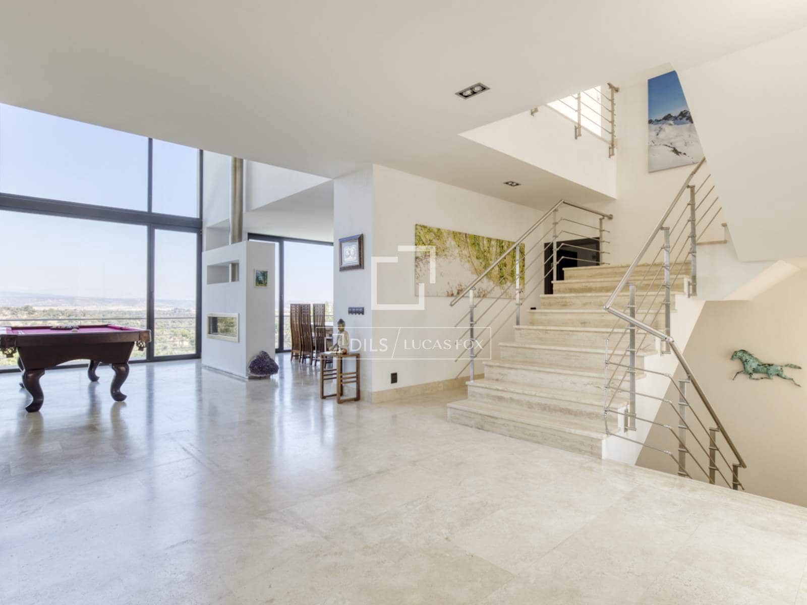 5 bedroom Villa for sale in San Sebastian de los Reyes with pool garage - € 3,250,000 (Ref: 9506553)