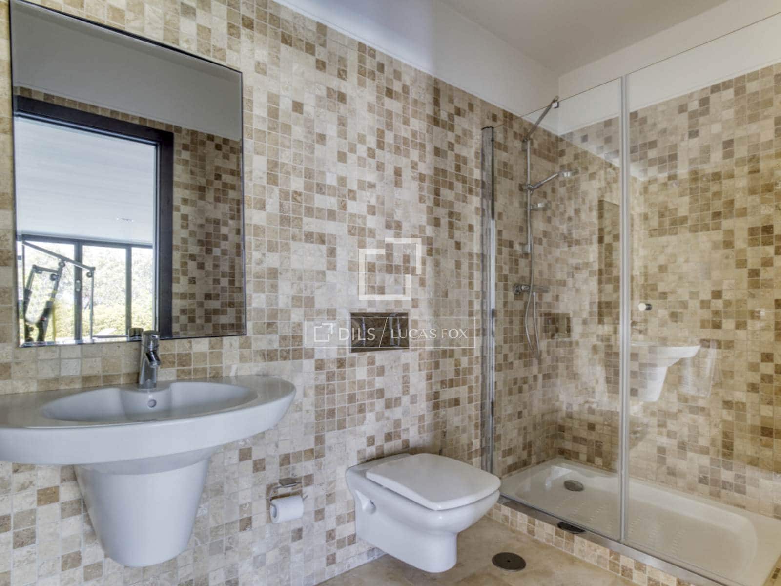 5 bedroom Villa for sale in San Sebastian de los Reyes with pool garage - € 3,250,000 (Ref: 9506553)