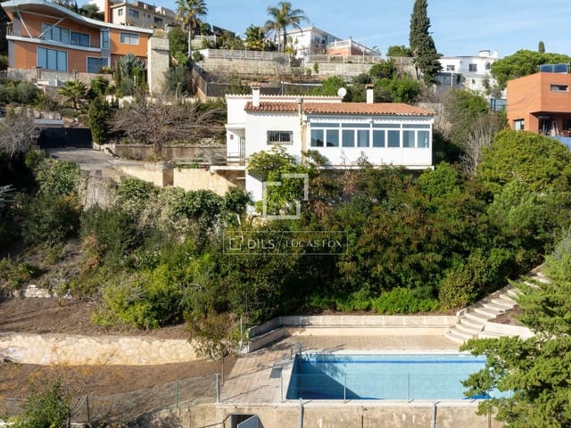 3 bedroom Villa for sale in Alella with pool garage - € 630,000 (Ref: 9510024)