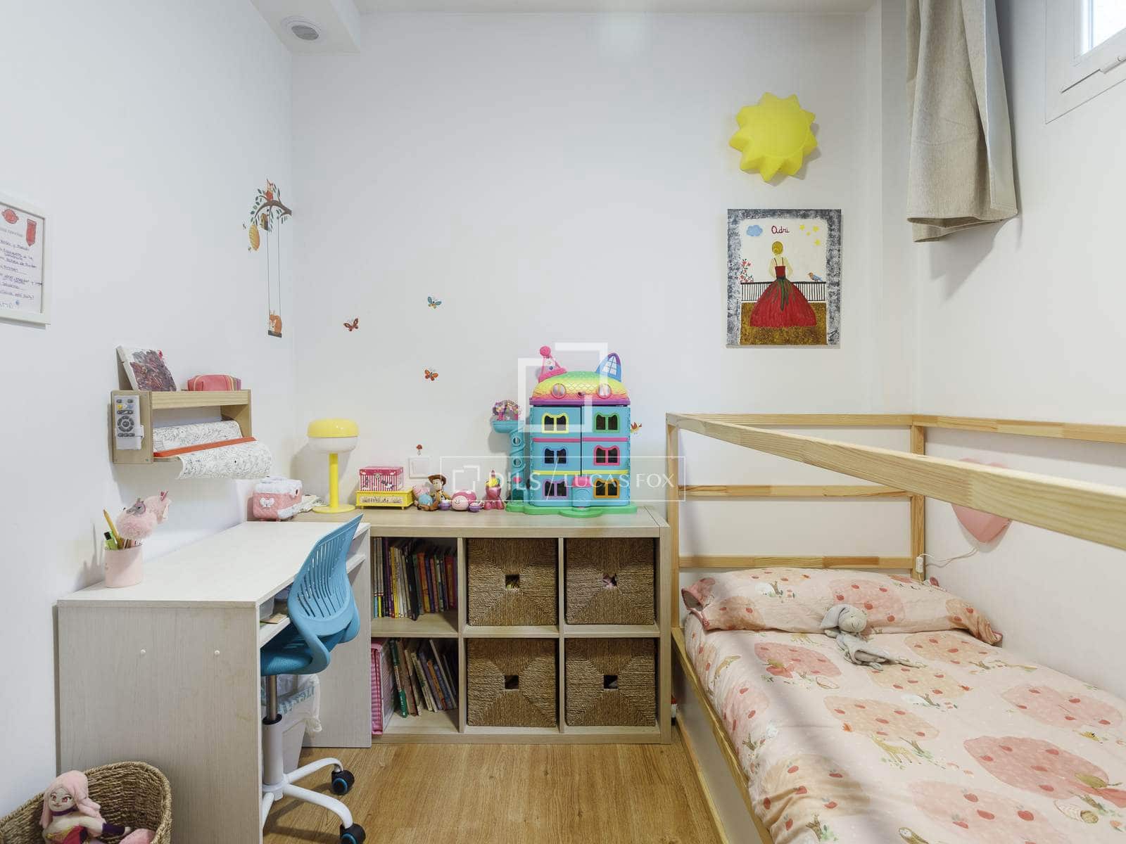 5 bedroom Villa for sale in Madrid city - € 1,720,000 (Ref: 9510026)