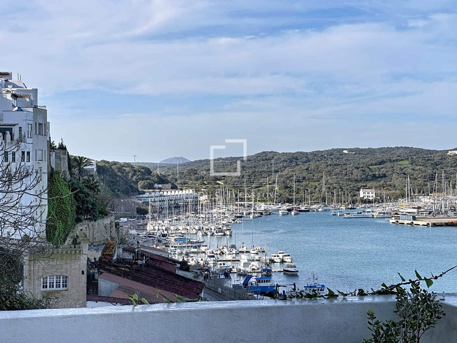 3 bedroom Apartment for sale in Mahon / Mao - € 695,000 (Ref: 9510028)