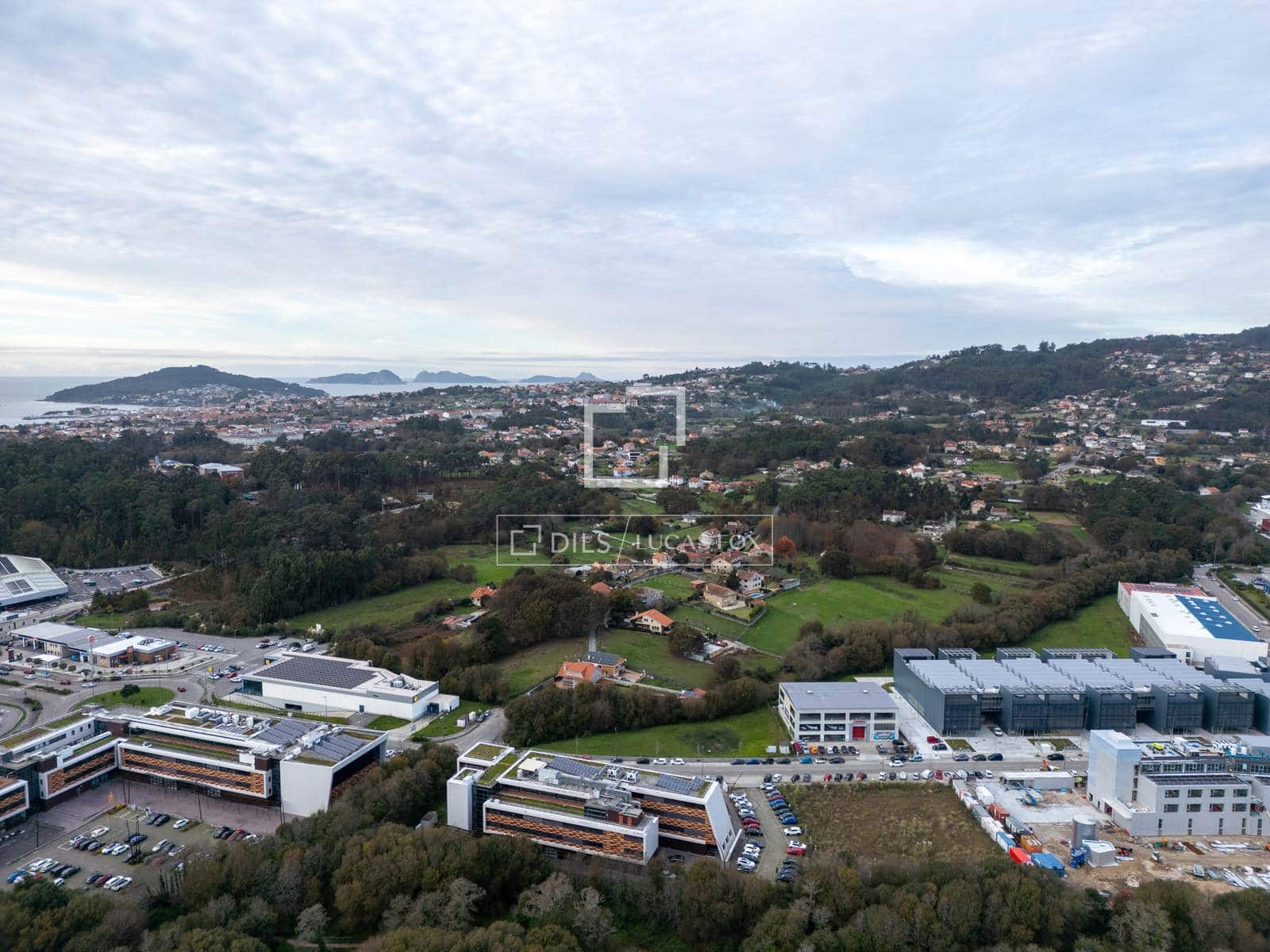 Building Plot for sale in Nigran - € 990,000 (Ref: 9510194)