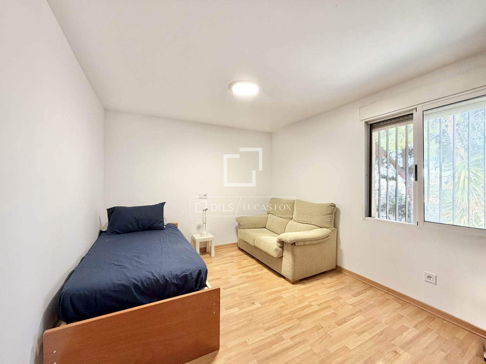 4 bedroom Villa for sale in Muchamiel / Mutxamel - € 650,000 (Ref: 9511129)