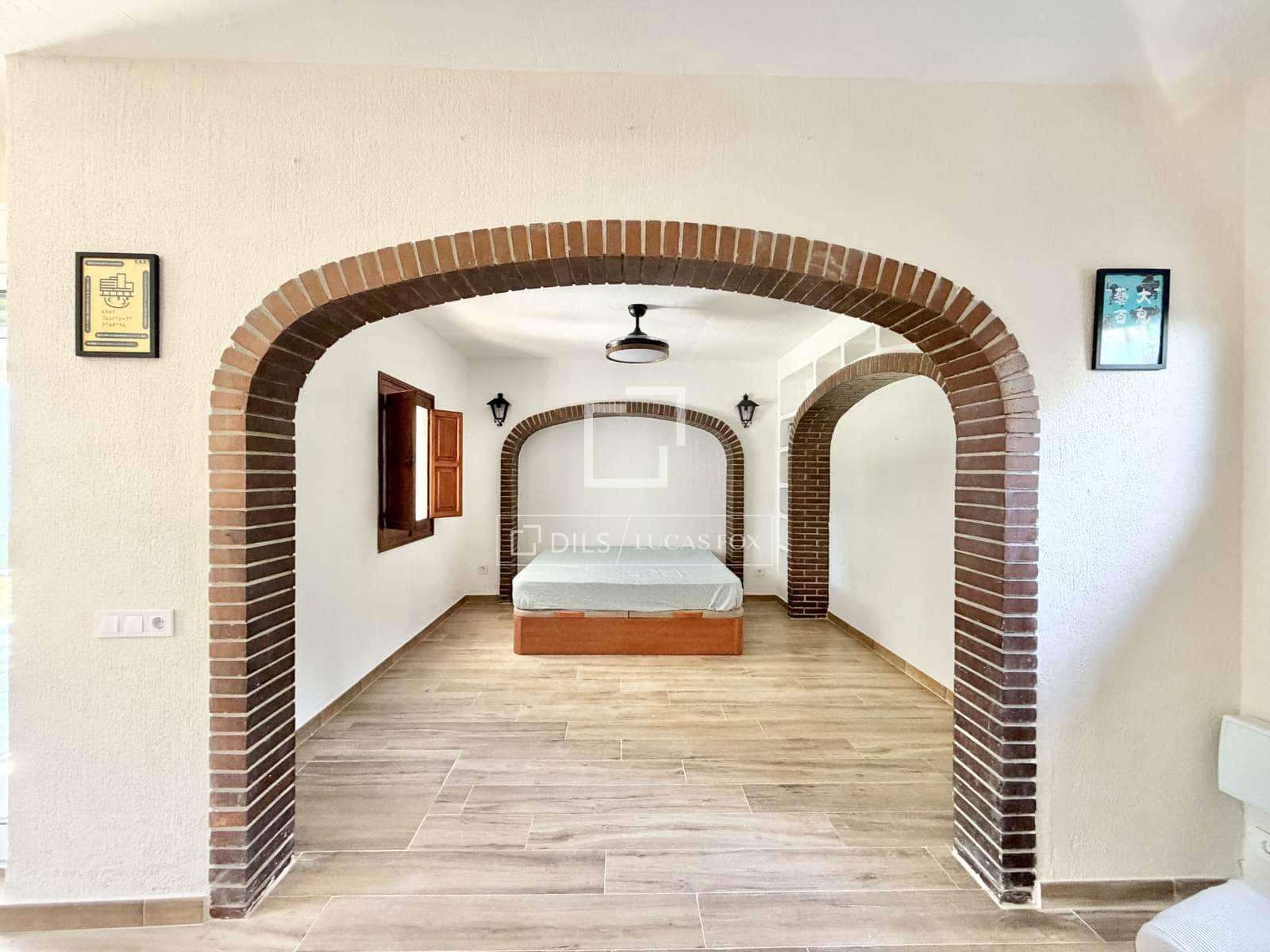 4 bedroom Villa for sale in Muchamiel / Mutxamel - € 650,000 (Ref: 9511129)