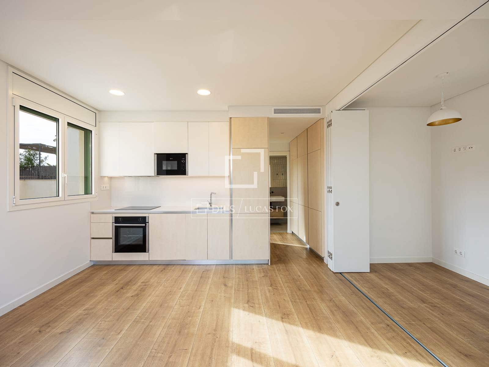 1 makuuhuone Kattohuoneisto vuokrattavana paikassa Barcelona kaupunki mukana uima-altaan 
autotalli - 2 700 € (Ref: 9511130)