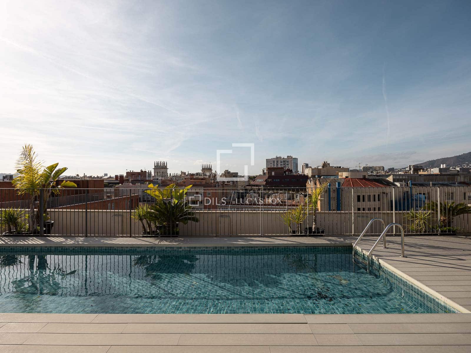 1 makuuhuone Kattohuoneisto vuokrattavana paikassa Barcelona kaupunki mukana uima-altaan 
autotalli - 2 700 € (Ref: 9511130)