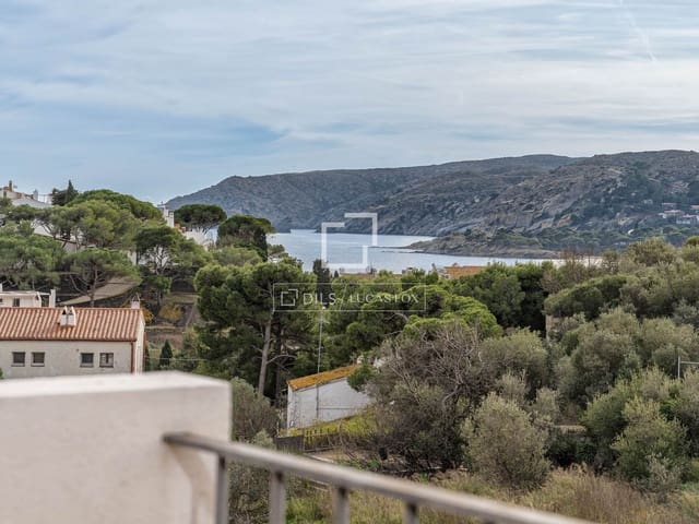 4 Zimmer Villa zu verkaufen in Cadaqués mit Garage - 1.150.000 € (Ref: 9511131)