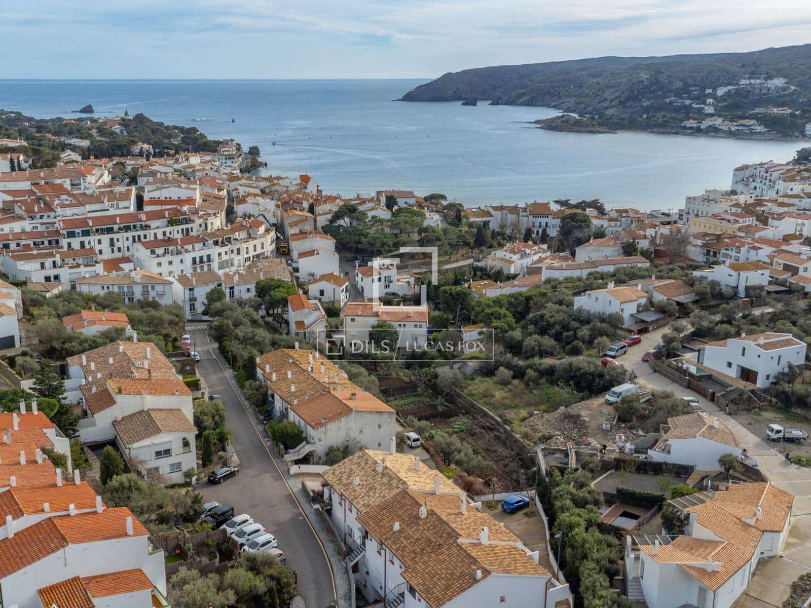4 bedroom Villa for sale in Cadaques with garage - € 1,150,000 (Ref: 9511131)