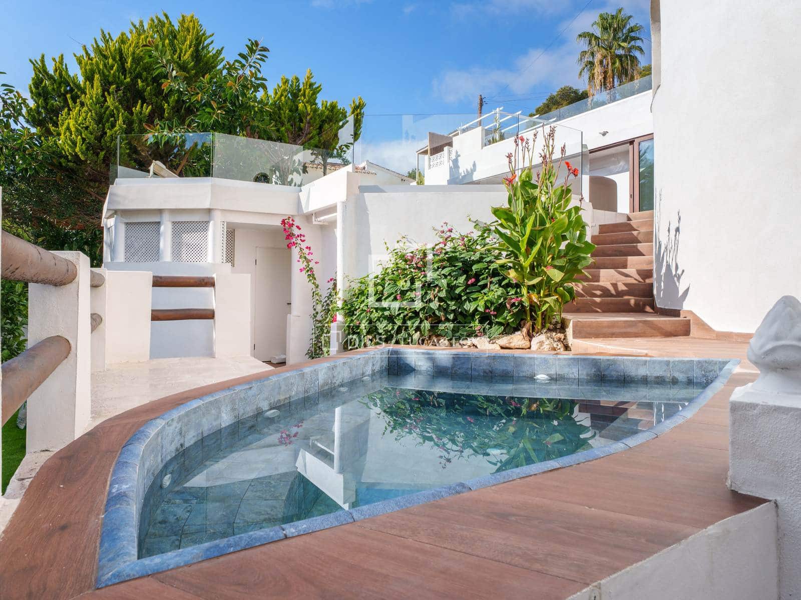 6 soveværelse Villa til salg i Javea / Xabia med garage - € 1.695.000 (Ref: 9511132)