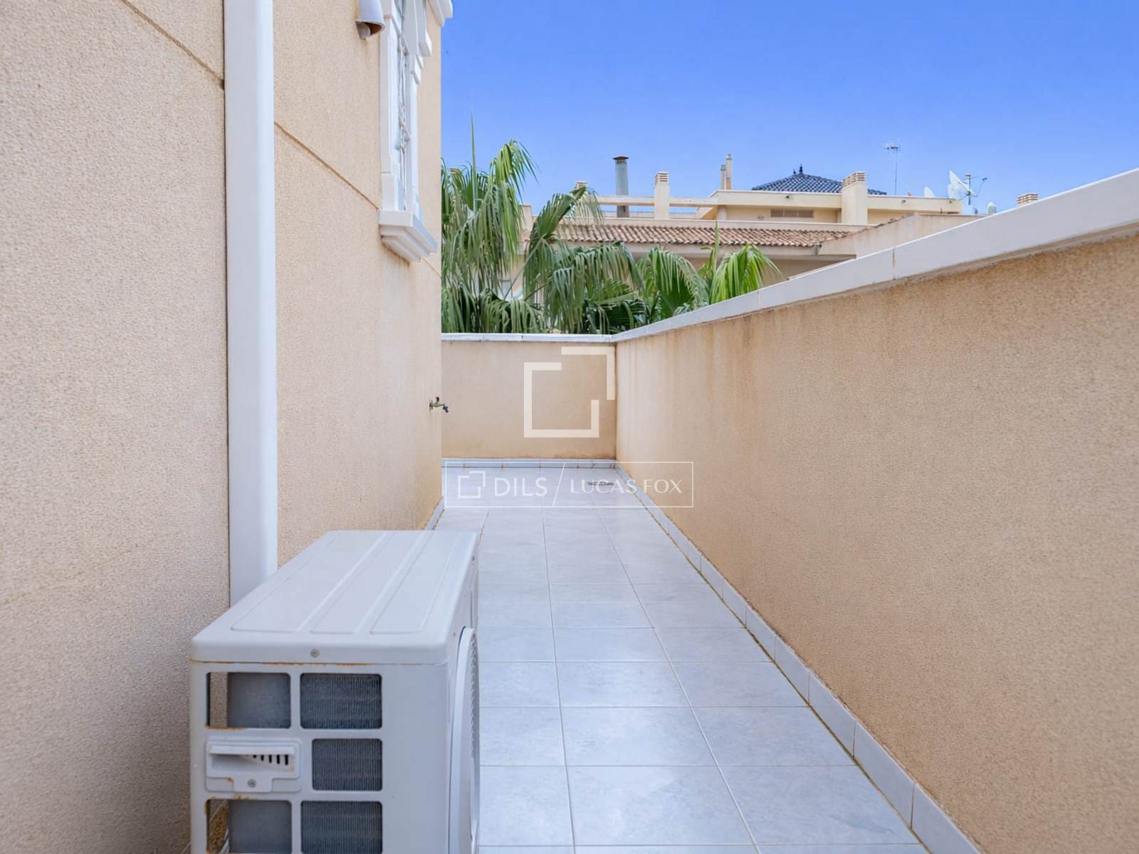 3 makuuhuone Kattohuoneisto myytävänä paikassa Campoamor - 350 000 € (Ref: 9511362)