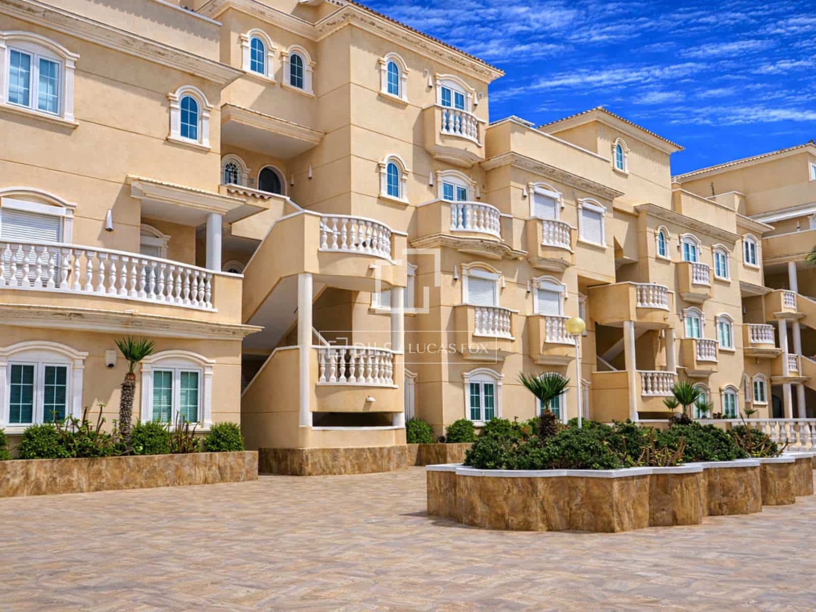 3 makuuhuone Kattohuoneisto myytävänä paikassa Campoamor - 350 000 € (Ref: 9511362)