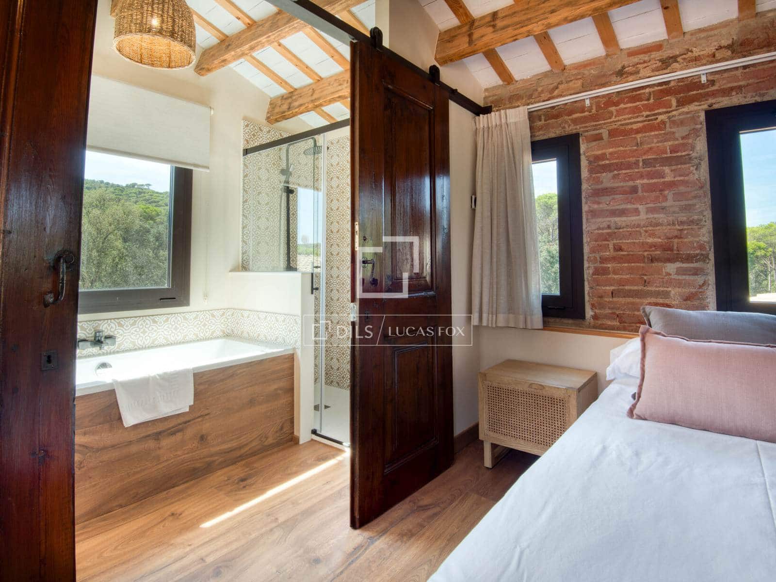 10 slaapkamer Finca/Landhuis te koop in Santa Cristina d'Aro met zwembad - € 6.950.000 (Ref: 9511951)