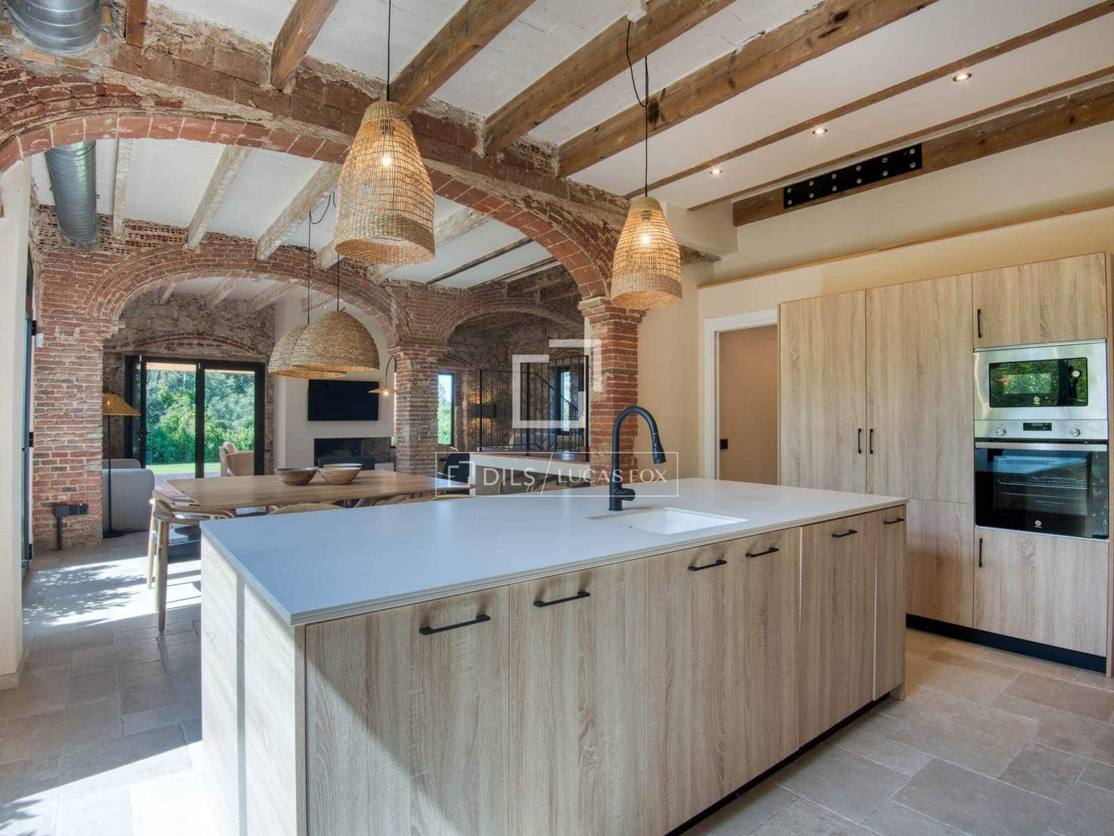 10 slaapkamer Finca/Landhuis te koop in Santa Cristina d'Aro met zwembad - € 6.950.000 (Ref: 9511951)