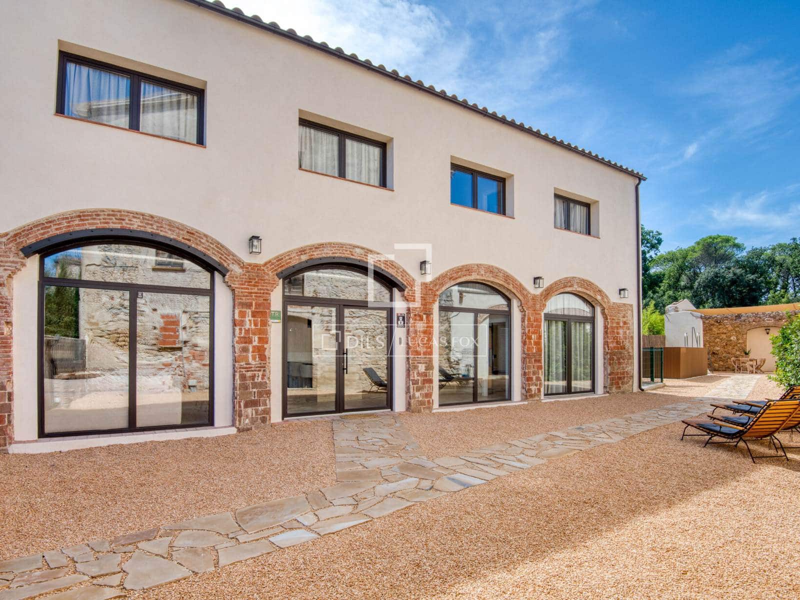 10 slaapkamer Finca/Landhuis te koop in Santa Cristina d'Aro met zwembad - € 6.950.000 (Ref: 9511951)