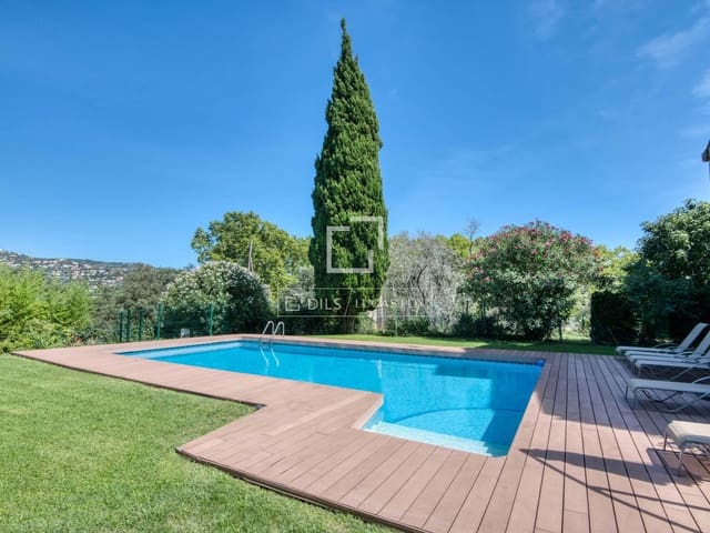 10 slaapkamer Finca/Landhuis te koop in Santa Cristina d'Aro met zwembad - € 6.950.000 (Ref: 9511951)