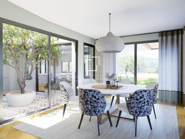 5 soverom Villa til salgs i San Sebastián de los Reyes med svømmebasseng garasje - € 3 450 000 (Ref: 9516323)