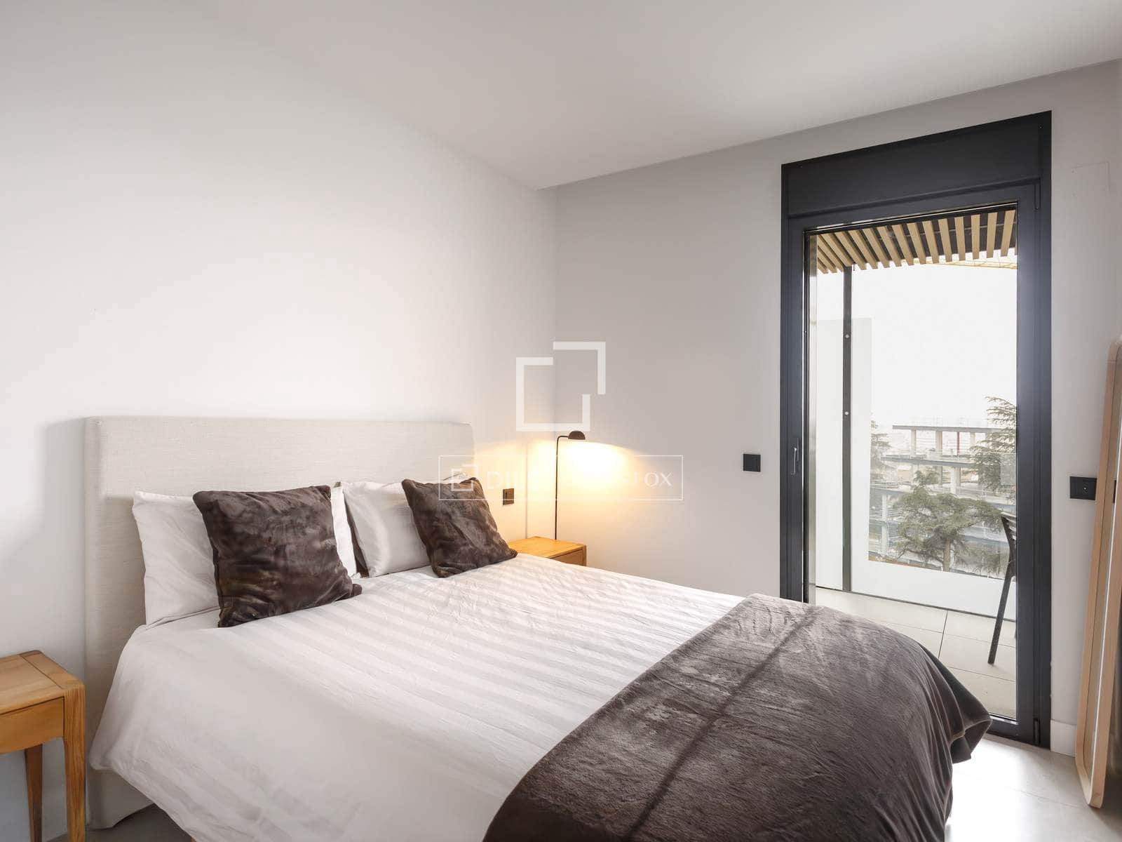 1 bedroom Apartment for rent in Madrid city with pool garage - € 2,100 (Ref: 9516324)