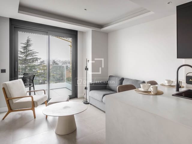 1 bedroom Apartment for rent in Madrid city with pool garage - € 2,100 (Ref: 9516324)