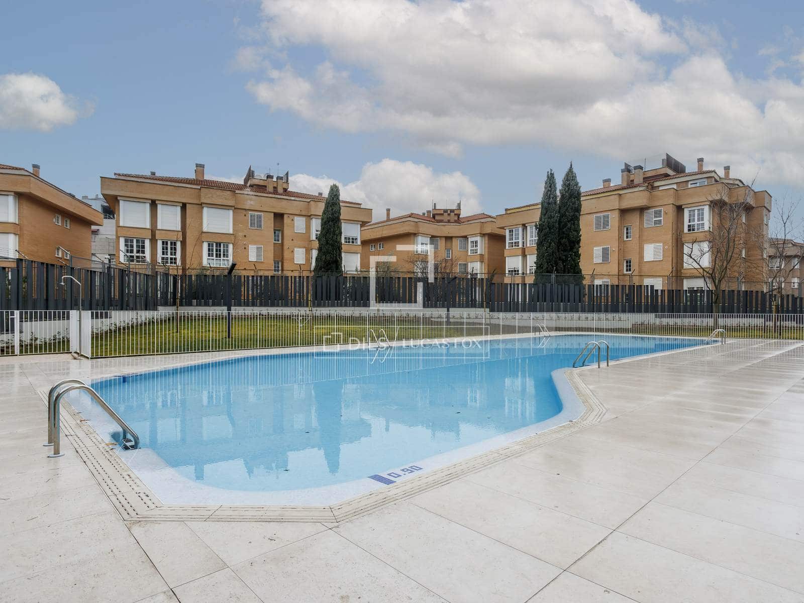 1 bedroom Apartment for rent in Madrid city with pool garage - € 2,100 (Ref: 9516324)