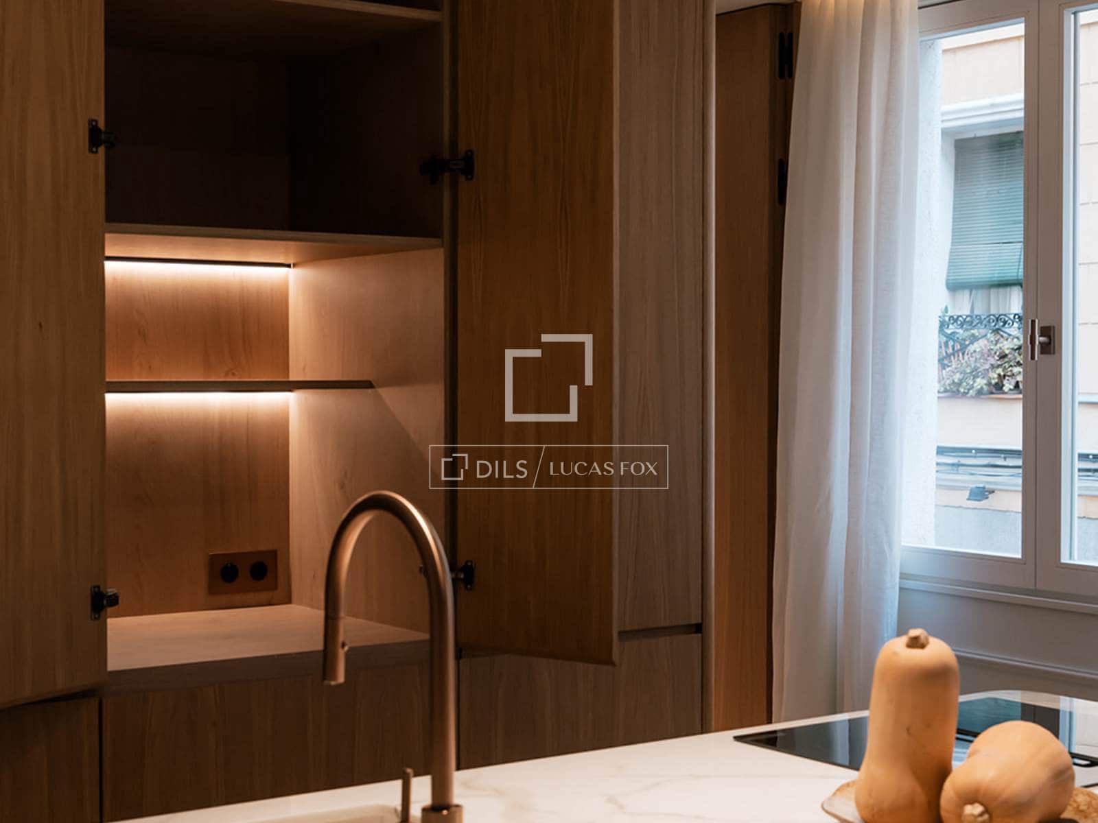 3 bedroom Apartment for sale in Madrid city - € 1,950,000 (Ref: 9516468)