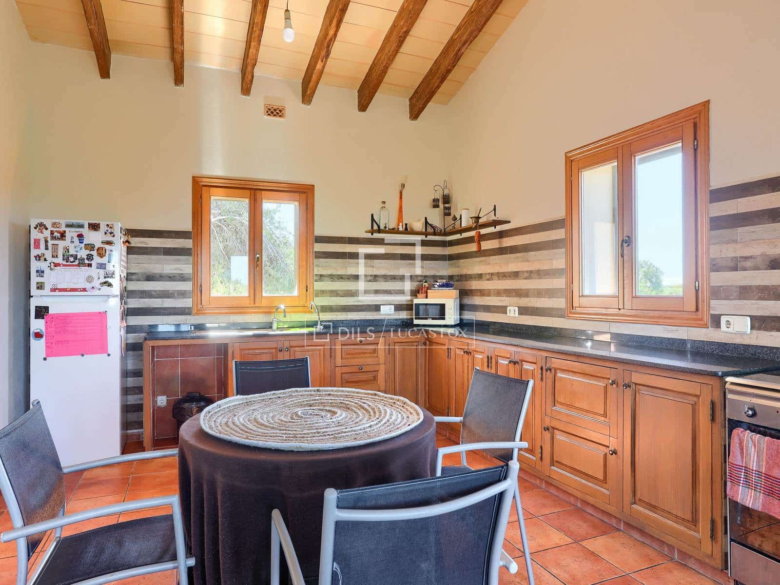 3 slaapkamer Finca/Landhuis te koop in Sant Joan met zwembad - € 1.380.000 (Ref: 9516469)