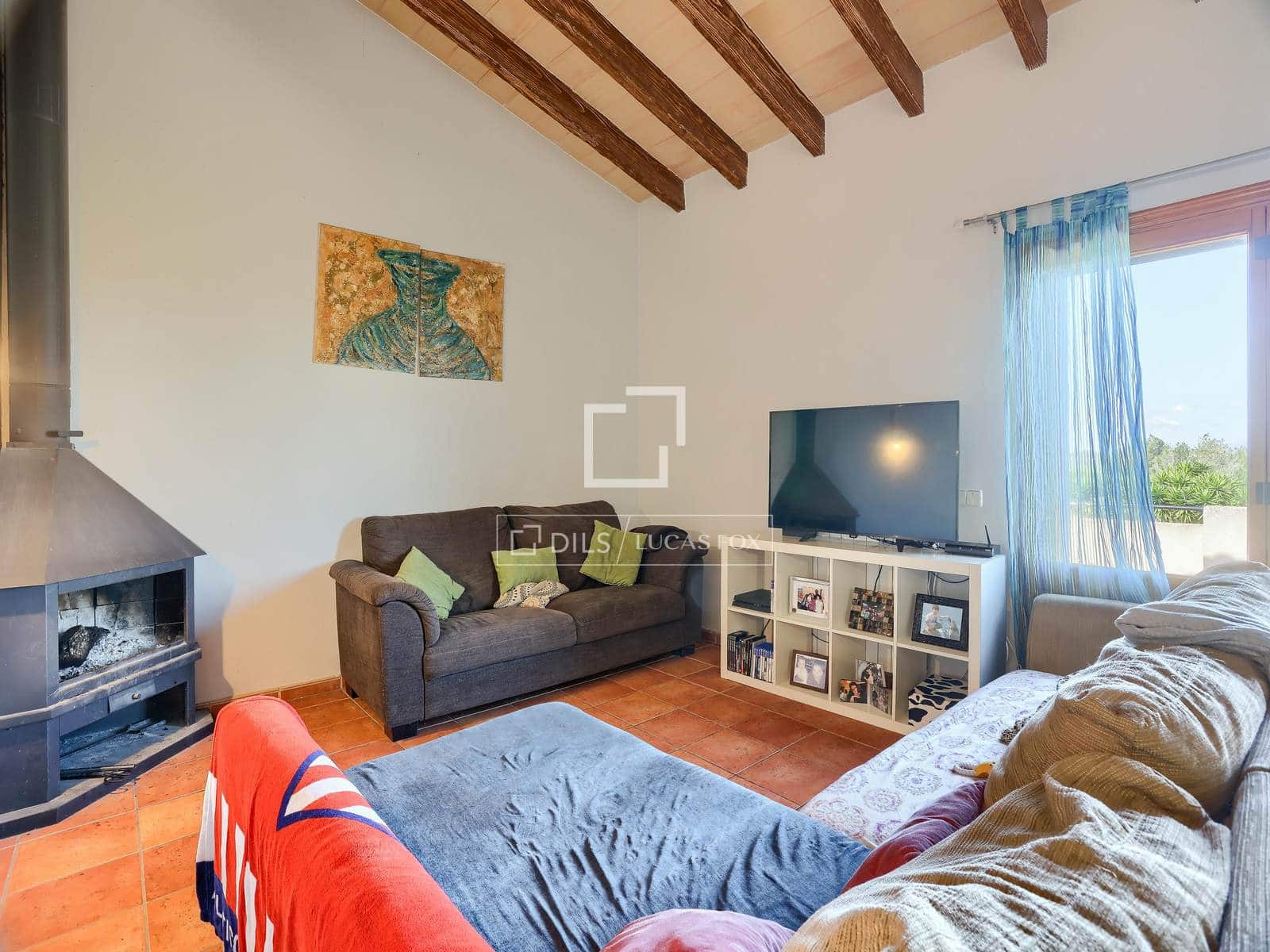 3 slaapkamer Finca/Landhuis te koop in Sant Joan met zwembad - € 1.380.000 (Ref: 9516469)