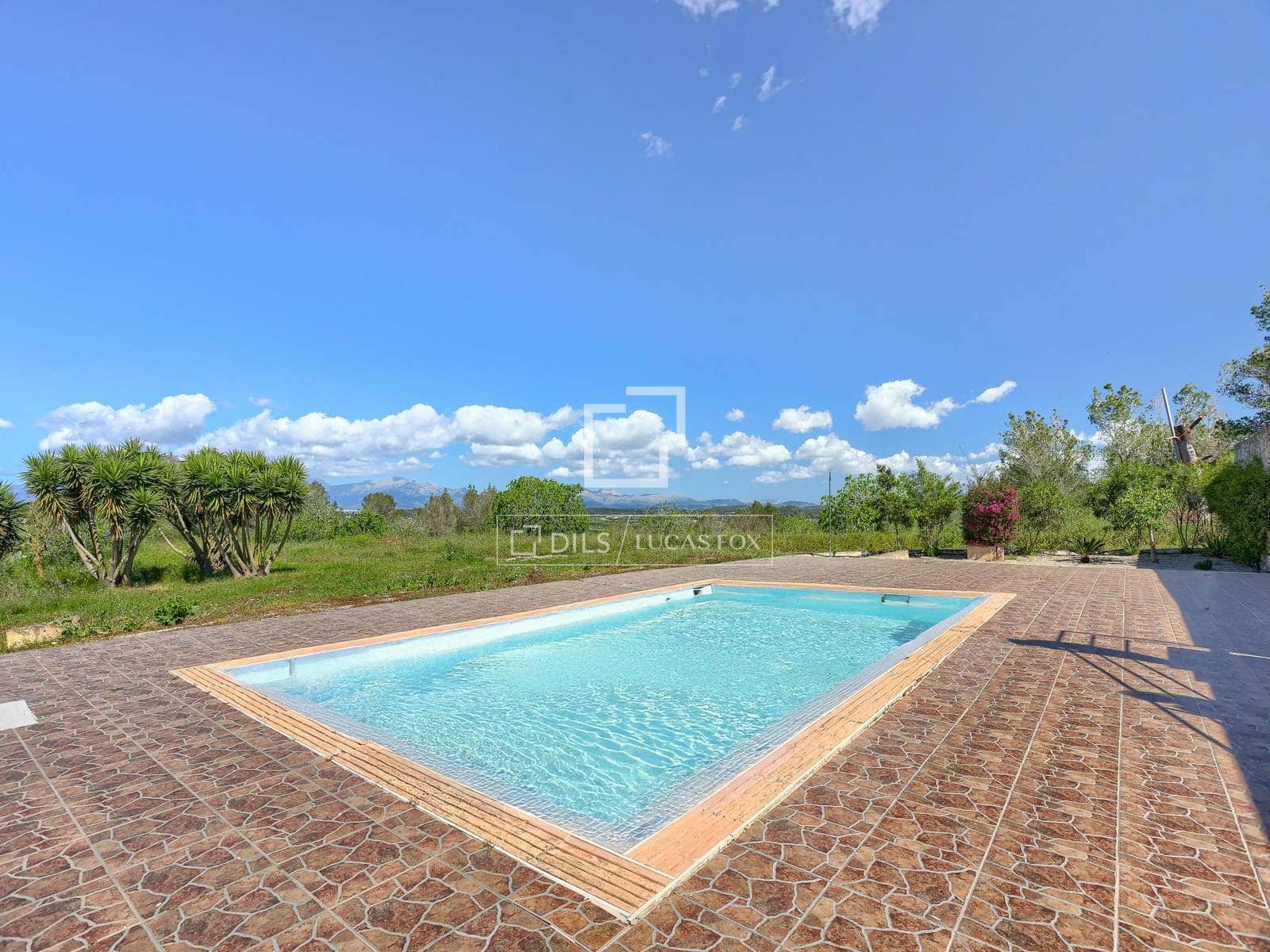 3 slaapkamer Finca/Landhuis te koop in Sant Joan met zwembad - € 1.380.000 (Ref: 9516469)