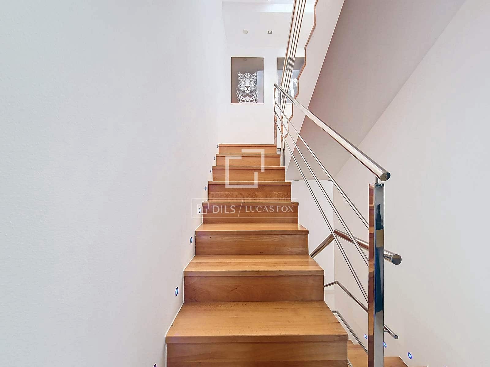 8 slaapkamer Villa te koop in Calafell met zwembad garage - € 1.442.000 (Ref: 9517859)