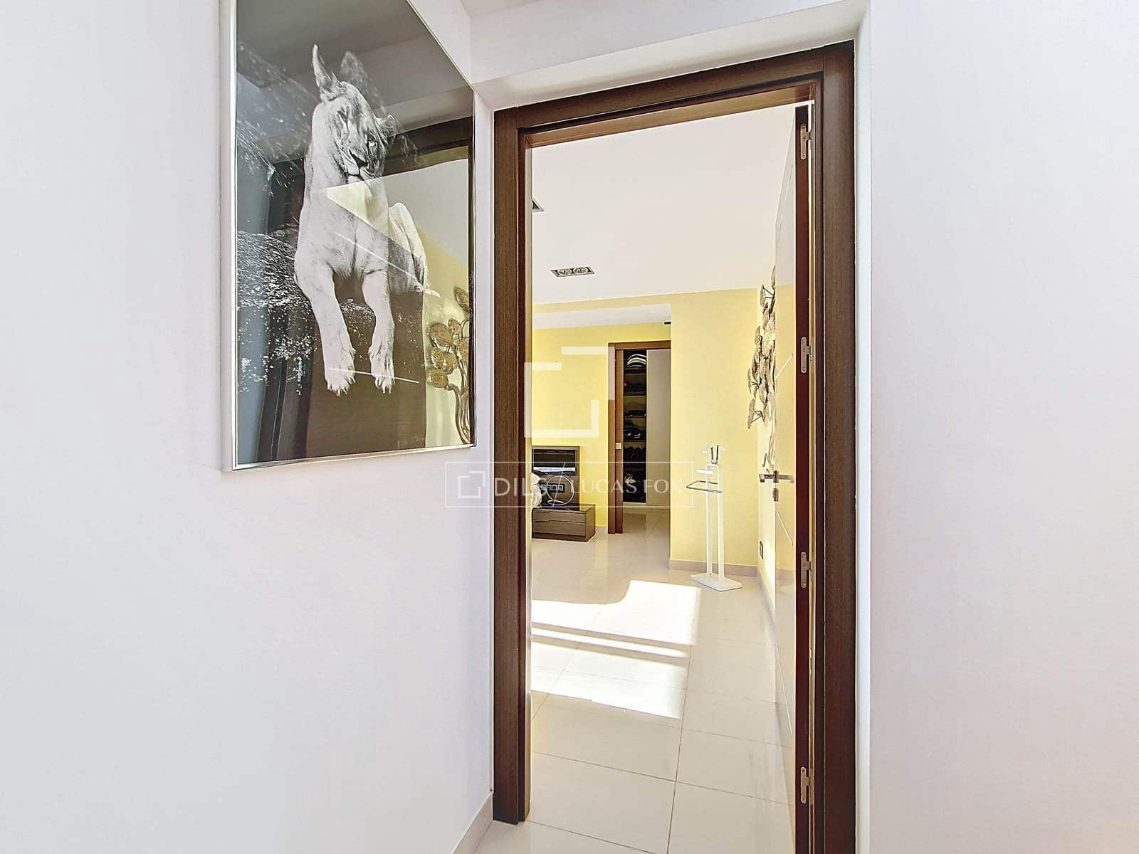 8 slaapkamer Villa te koop in Calafell met zwembad garage - € 1.442.000 (Ref: 9517859)