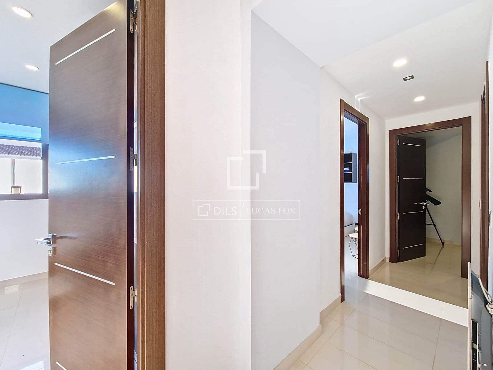 8 slaapkamer Villa te koop in Calafell met zwembad garage - € 1.442.000 (Ref: 9517859)