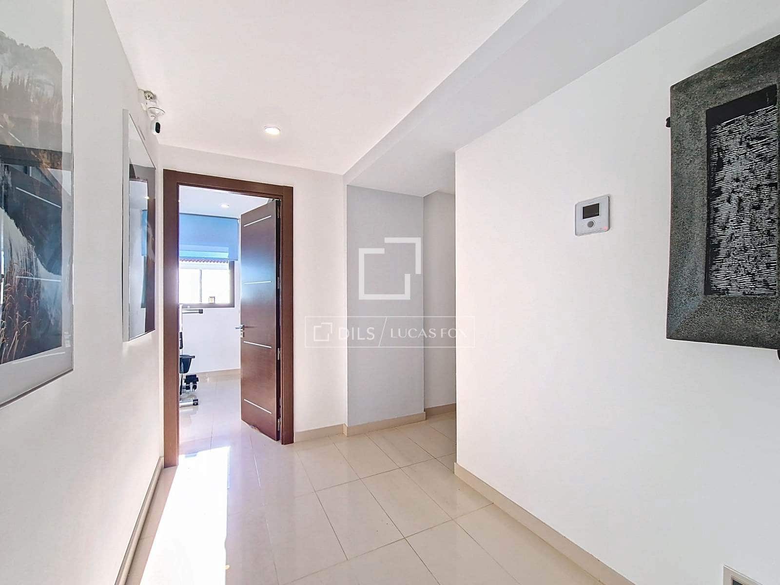 8 slaapkamer Villa te koop in Calafell met zwembad garage - € 1.442.000 (Ref: 9517859)