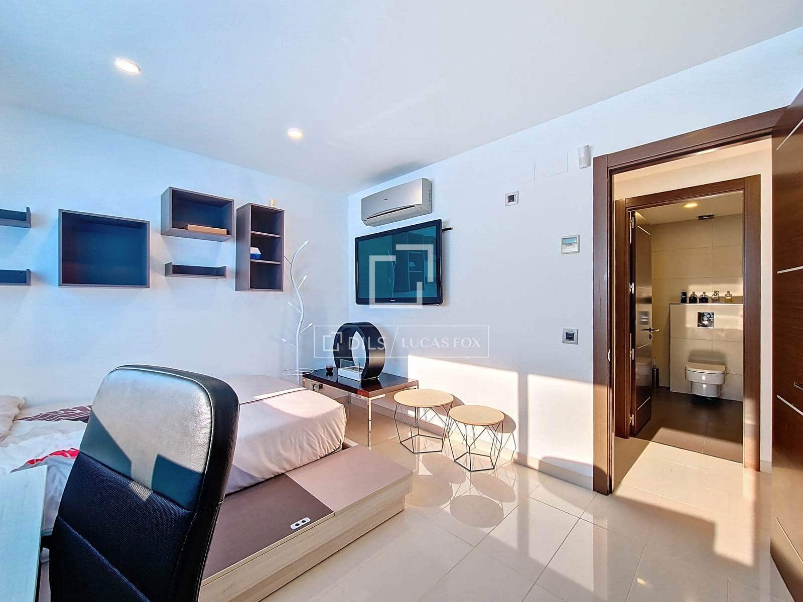 8 slaapkamer Villa te koop in Calafell met zwembad garage - € 1.442.000 (Ref: 9517859)