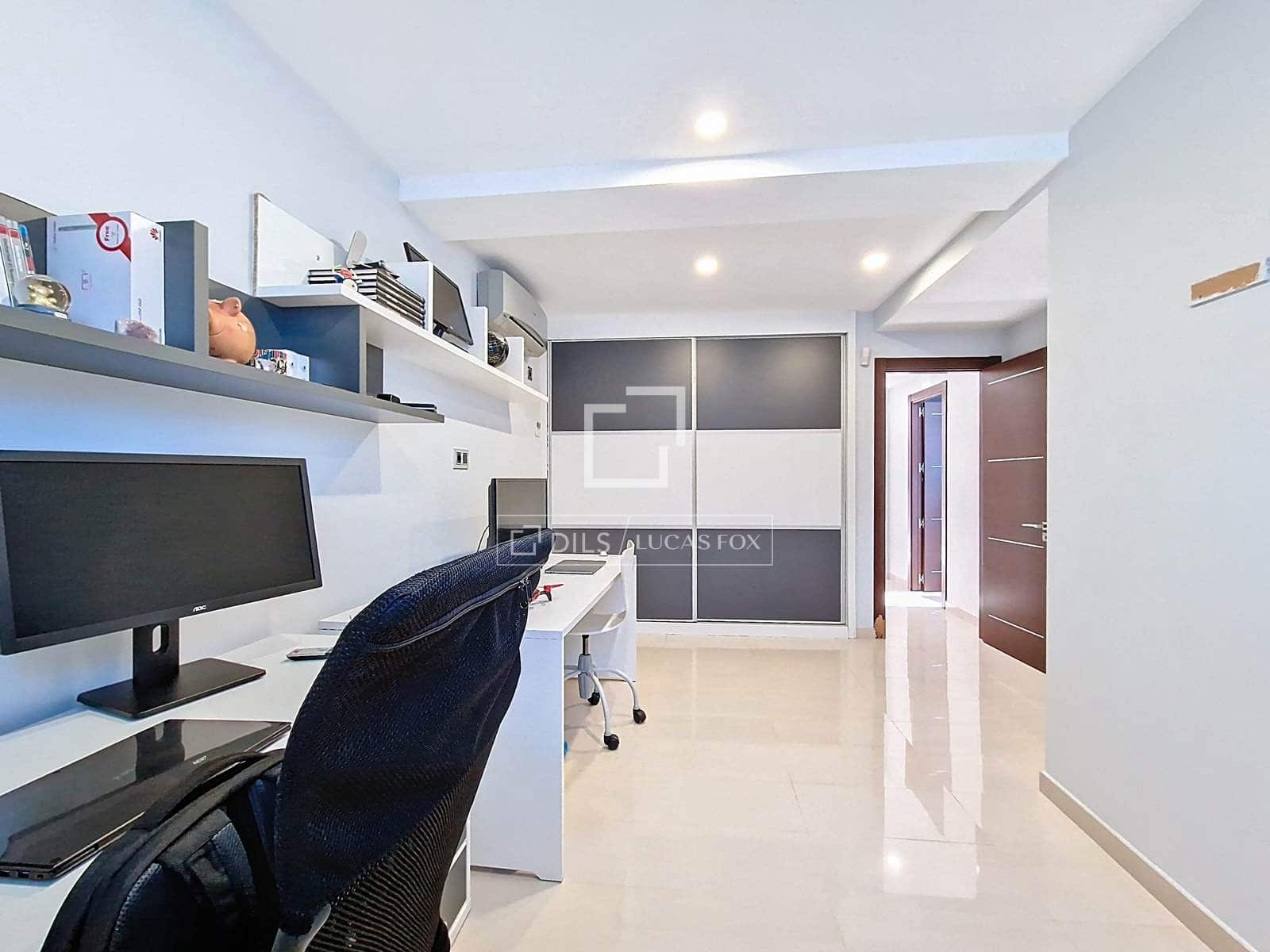 8 slaapkamer Villa te koop in Calafell met zwembad garage - € 1.442.000 (Ref: 9517859)