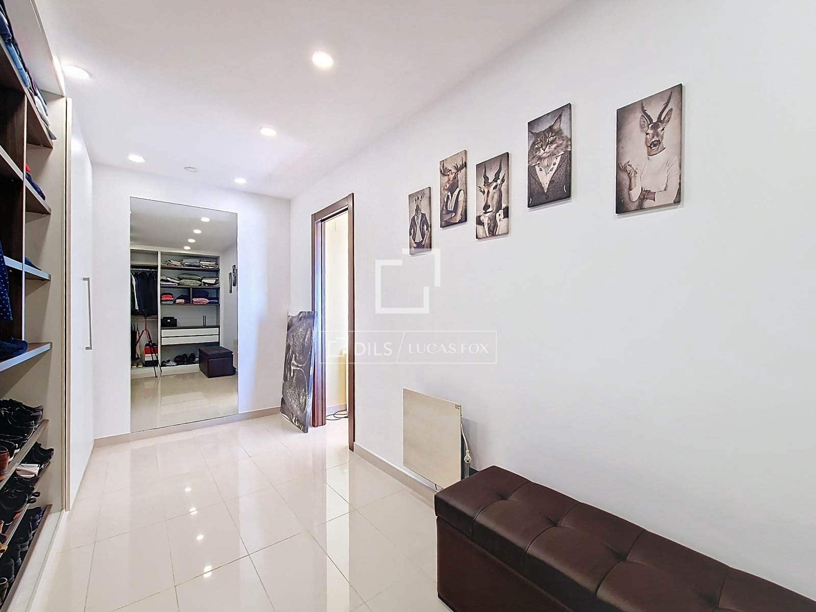 8 slaapkamer Villa te koop in Calafell met zwembad garage - € 1.442.000 (Ref: 9517859)