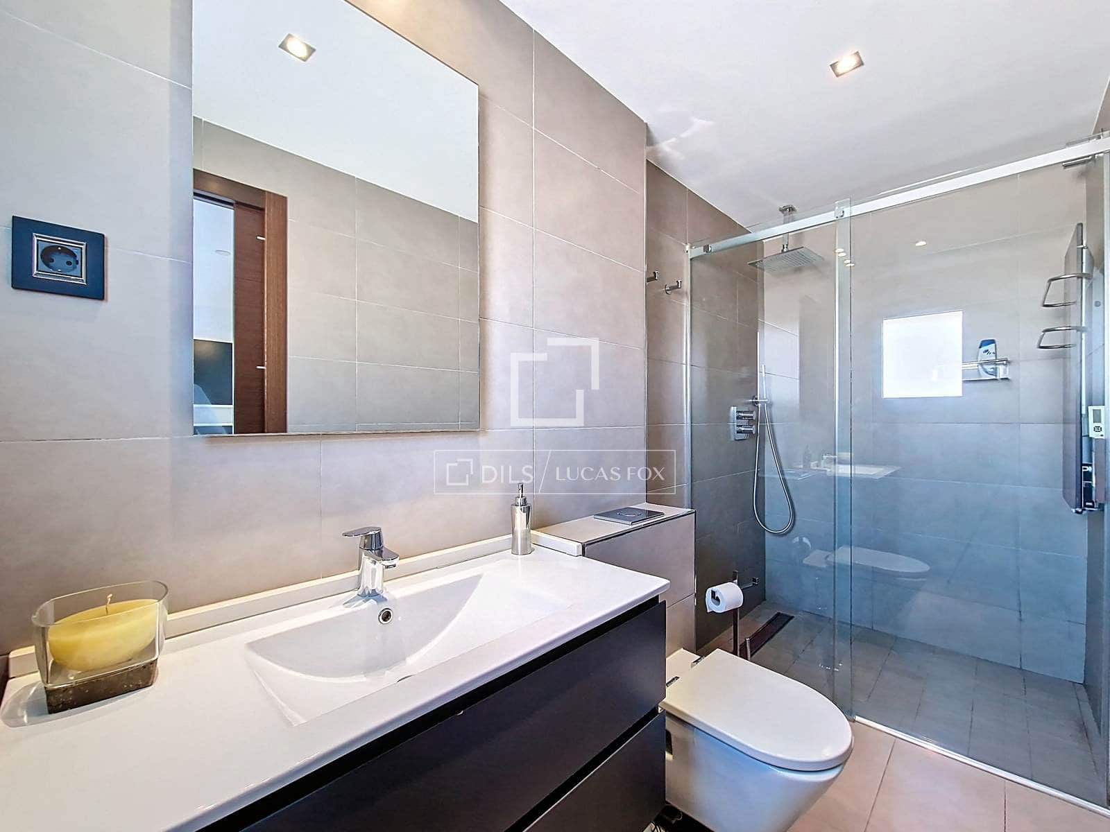 8 slaapkamer Villa te koop in Calafell met zwembad garage - € 1.442.000 (Ref: 9517859)