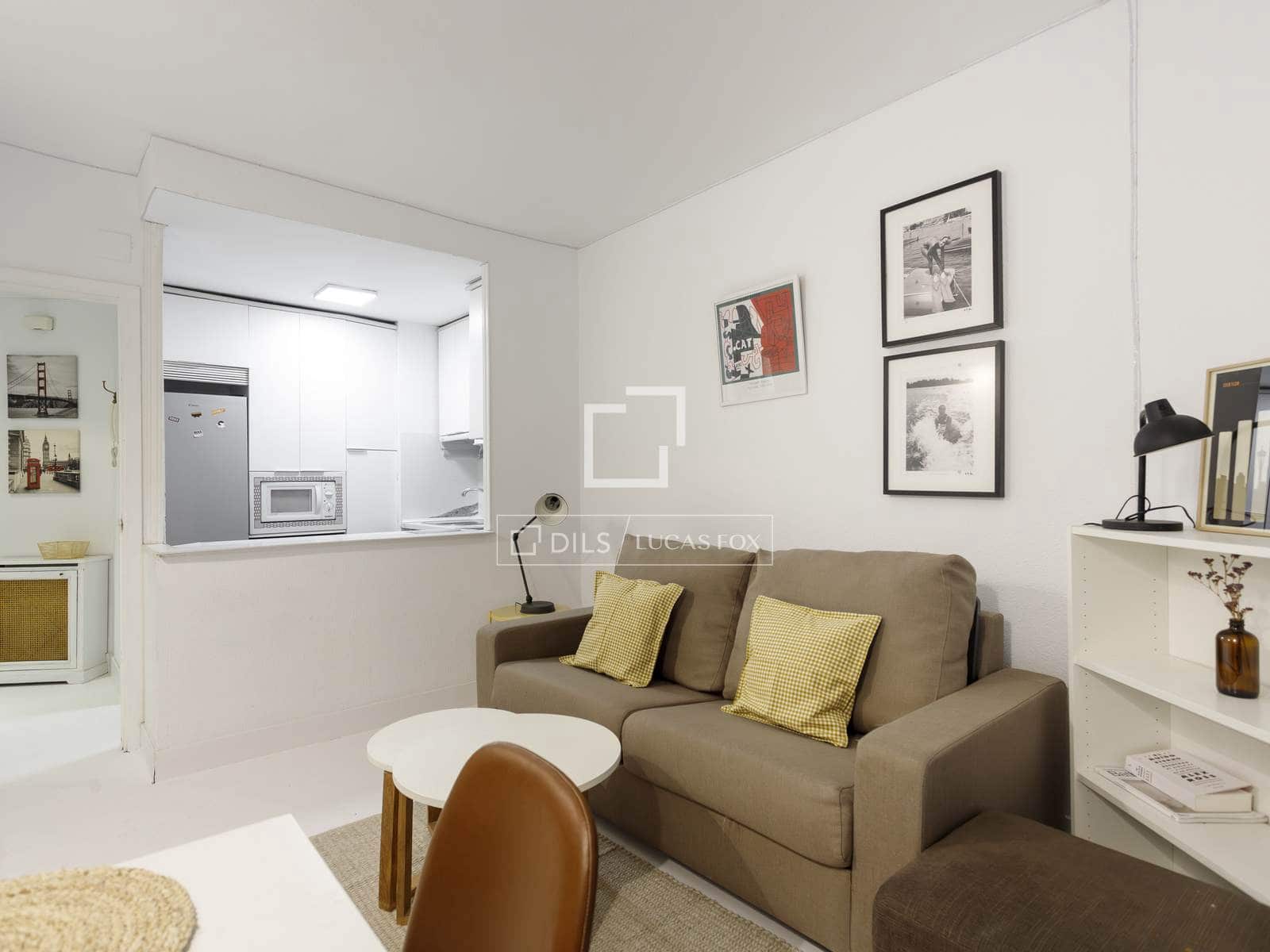 Apartamento de 2 habitaciones en Madrid ciudad en alquiler - 1.950 € (Ref: 9517860)