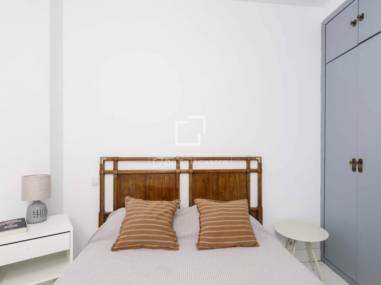 Apartamento de 2 habitaciones en Madrid ciudad en alquiler - 1.950 € (Ref: 9517860)