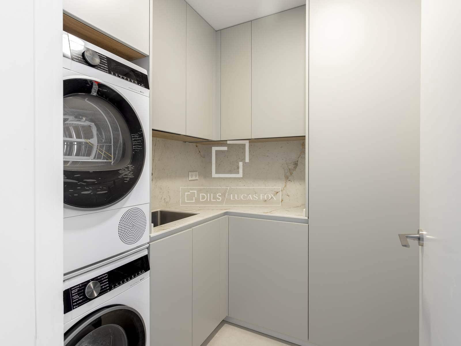 3 slaapkamer Appartement te koop in Madrid stad met garage - € 3.100.000 (Ref: 9517962)