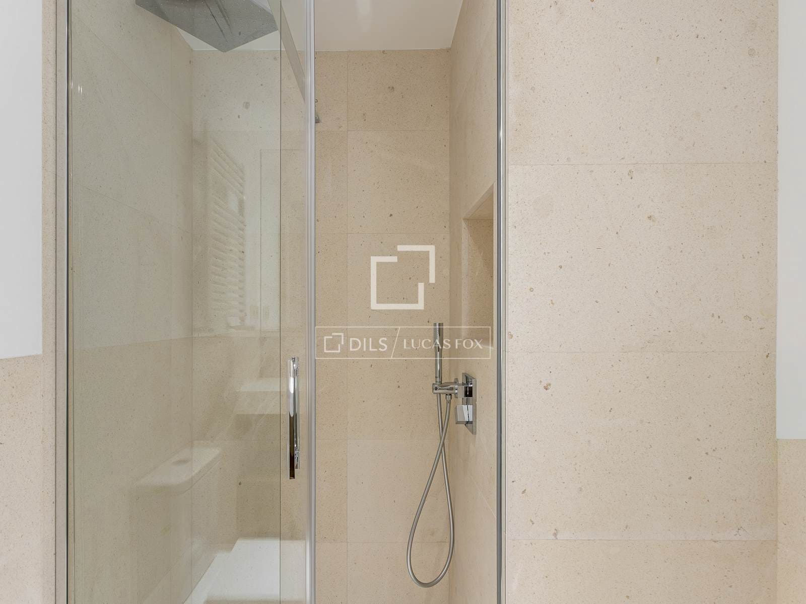 3 slaapkamer Appartement te koop in Madrid stad met garage - € 3.100.000 (Ref: 9517962)