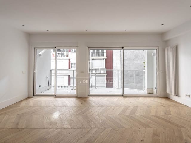 3 slaapkamer Appartement te koop in Jerónimos, Madrid stad met garage - € 3.100.000 (Ref: 9517962)