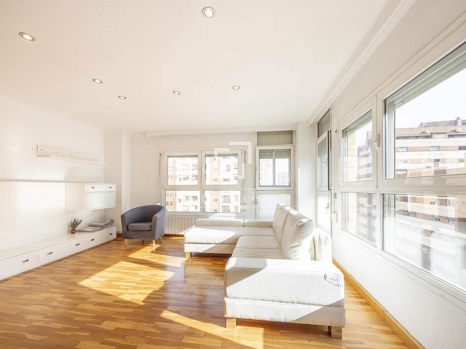 Apartamento de 3 habitaciones en València ciudad en venta con piscina - 490.000 € (Ref: 9517963)